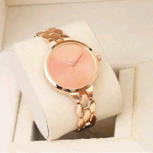 Elegant Rose Gold Minimalist Analog Watch for Woman