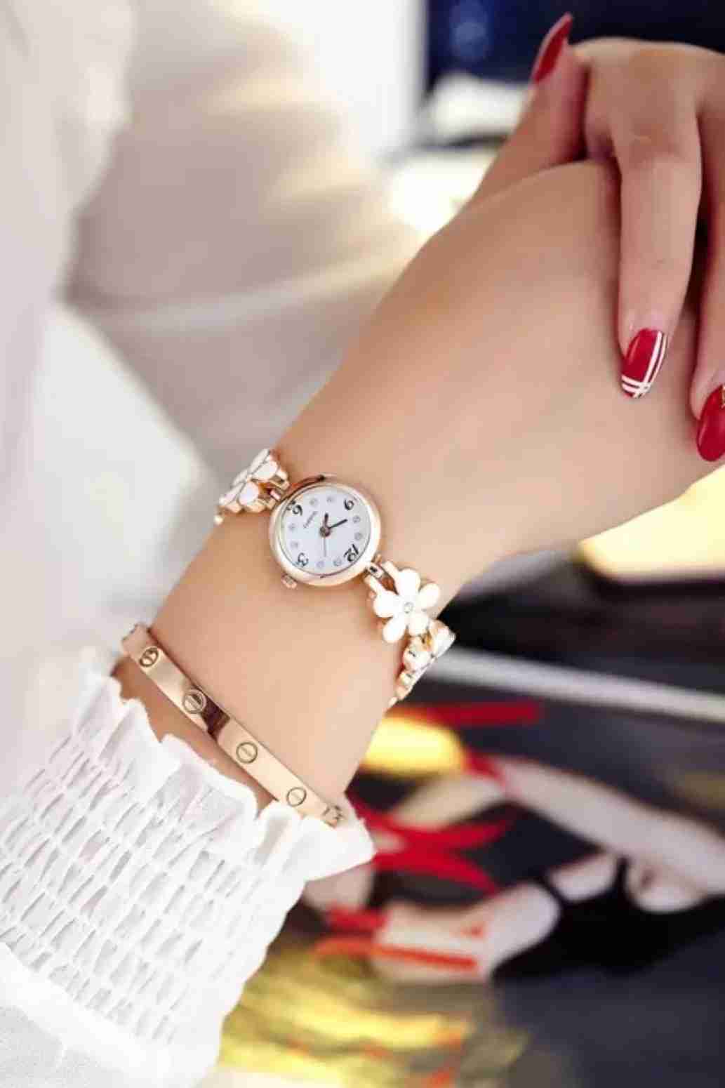 Flower-Inspired Rose Gold Quartz Watch for Women